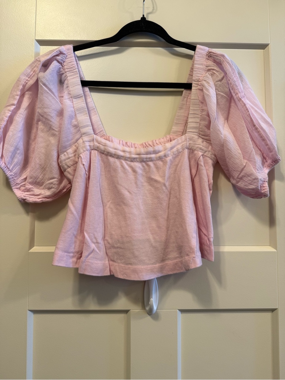 Urban Outfitters Light Pink Puff Sleeve Crop Top